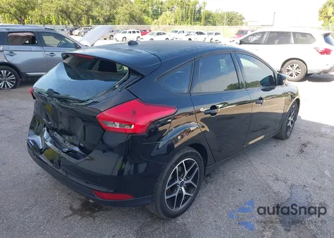 2018 Ford Focus Sel z USA, uszkodzony, nr VIN 1FADP3M23JL292758